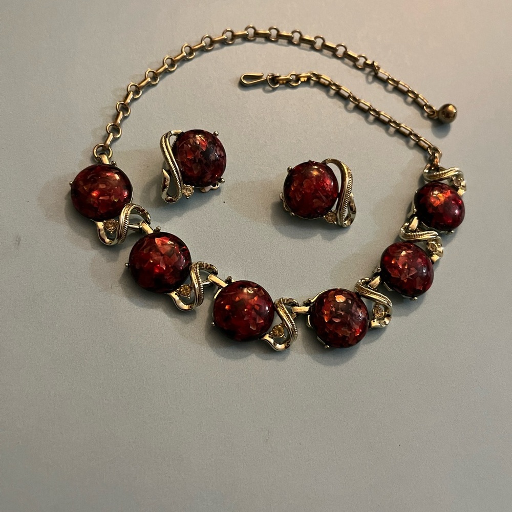 Confetti Necklace and Earring Set.